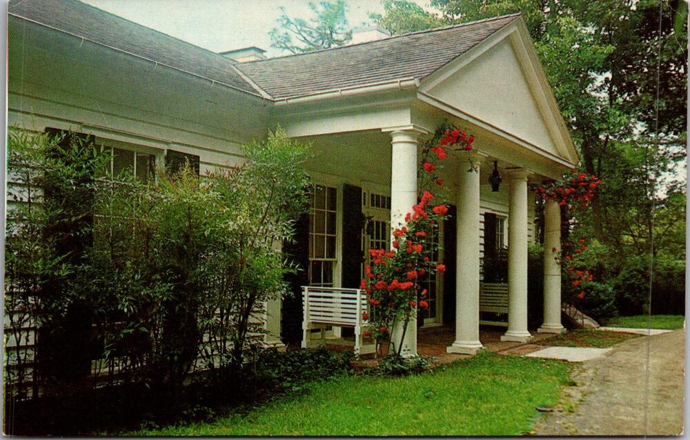 The Little White House in Warm Springs GA Vintage Postcard SP17-15